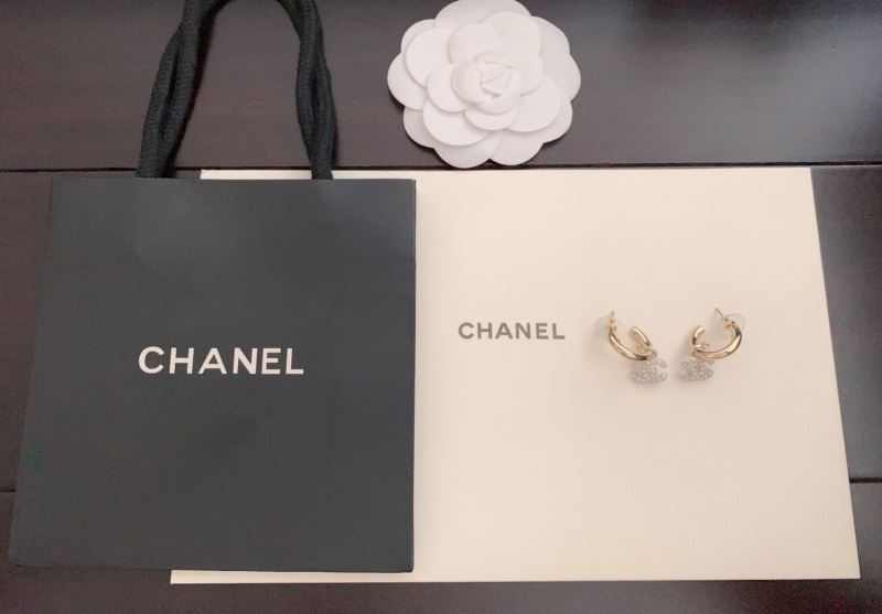 Ch**el earrings